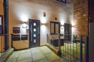 Photo 19- click for photo gallery